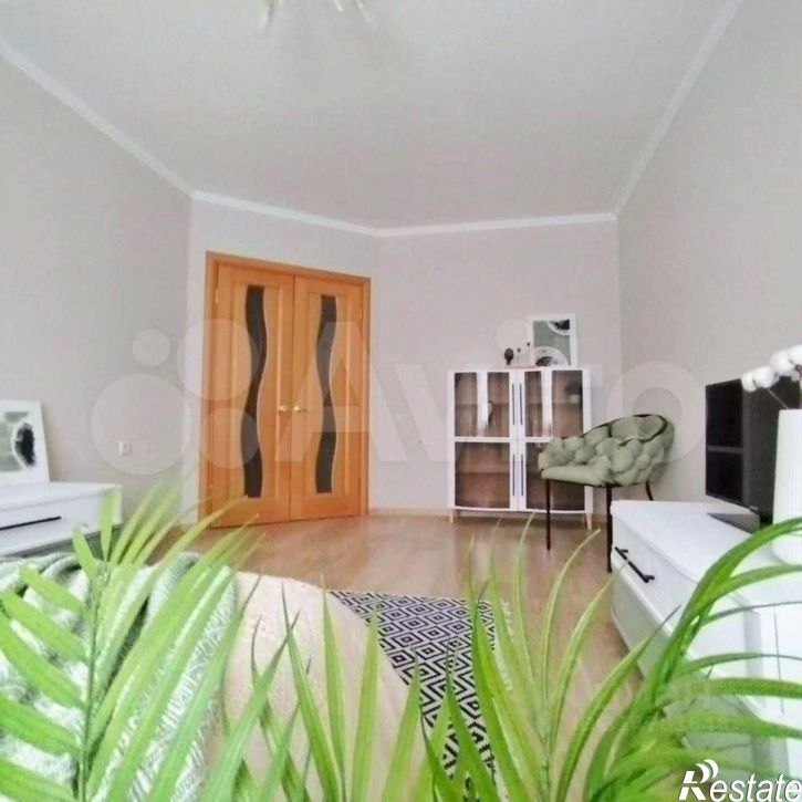 1-комн квартира улица Генерала Попова, 8А,  д. 8А