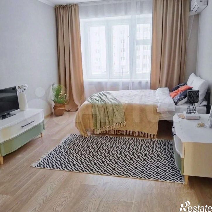 1-комн квартира улица Генерала Попова, 8А,  д. 8А