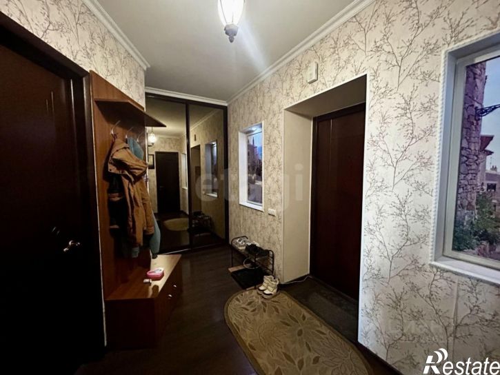 1-комн квартира улица Поле Свободы, 10,  д. 10