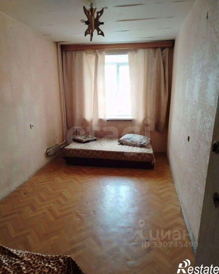 3-комн квартира ул Хрустальная, 10,  д. 10