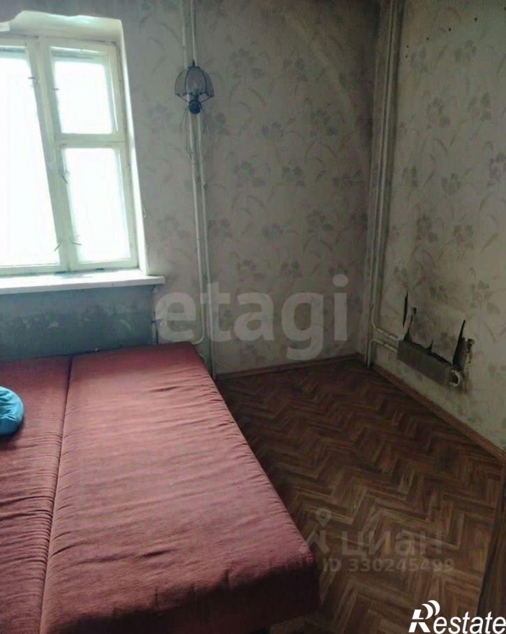 3-комн квартира ул Хрустальная, 10,  д. 10