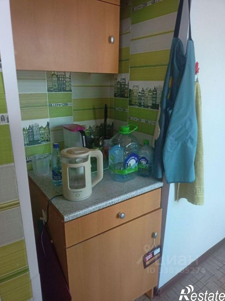 3-комн квартира Хрустальная улица, 50,  д. 50
