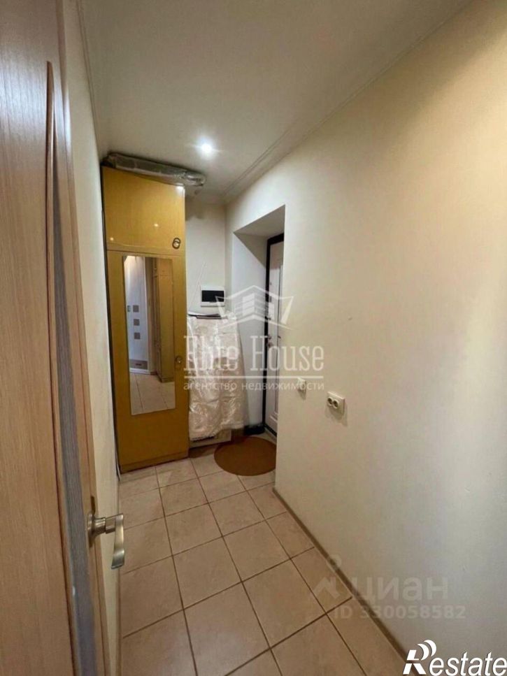 1-комн квартира улица Братьев Луканиных, 1,  д. 1