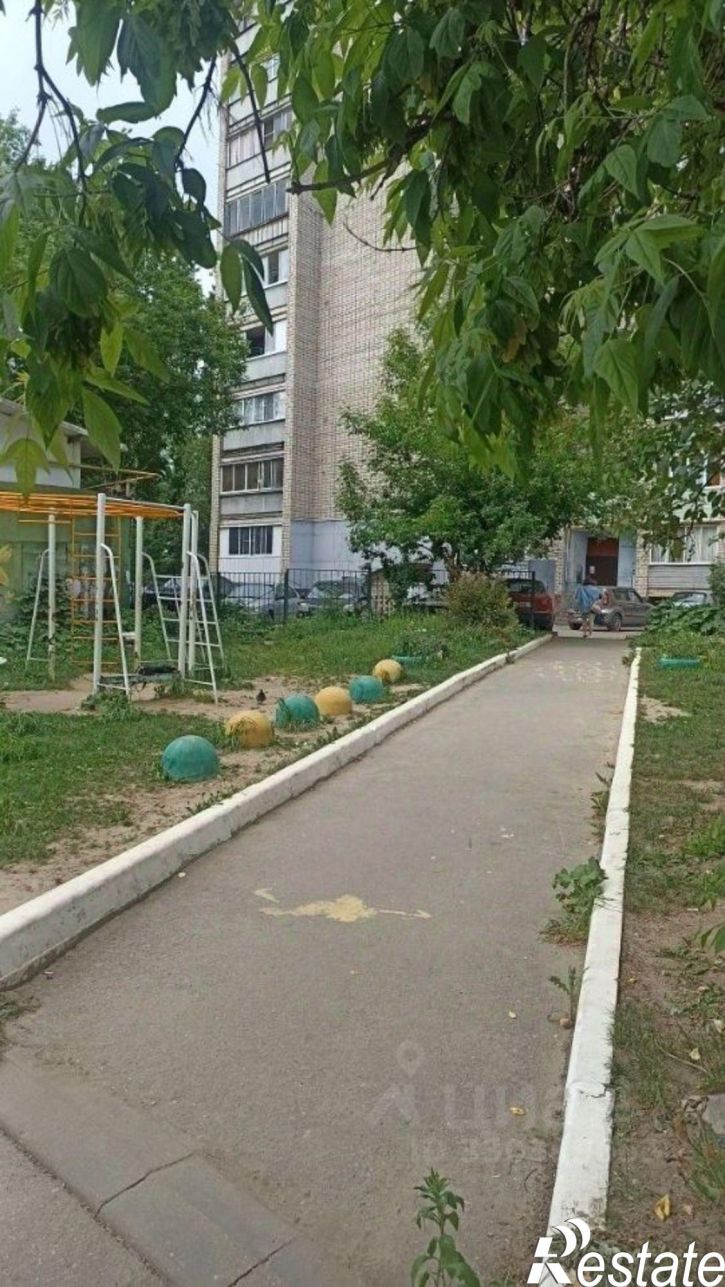 3-комн квартира улица Плеханова, 12,  д. 12