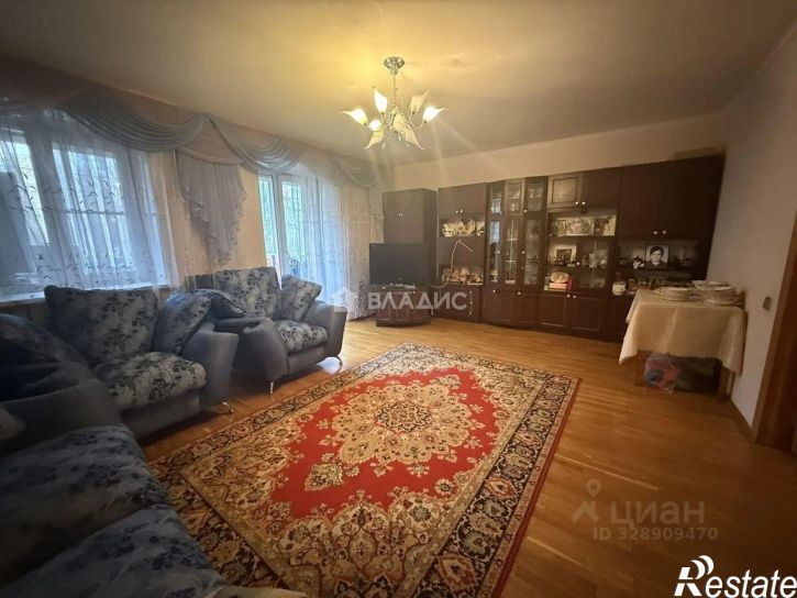 3-комн квартира улица Максима Горького, 6,  д. 6