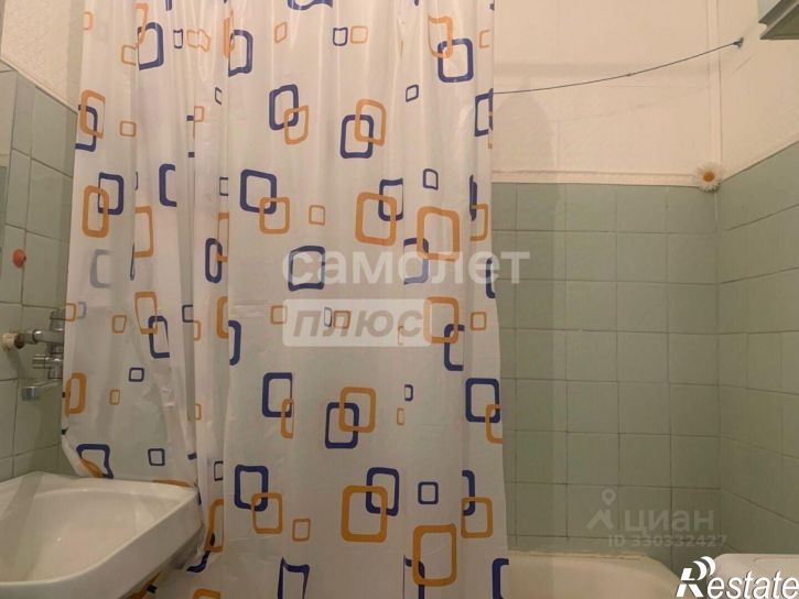 2-комн квартира улица Постовалова, 10,  д. 10