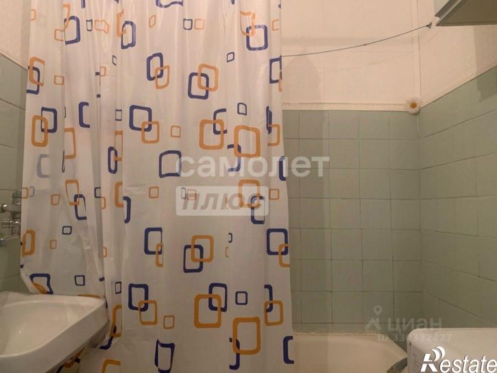 2-комн квартира улица Постовалова, 10,  д. 10