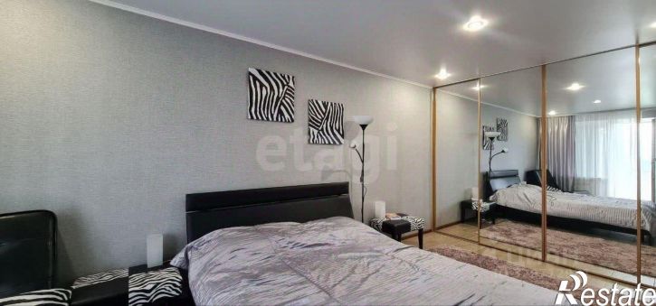 4-комн квартира улица Плеханова, 41,  д. 41