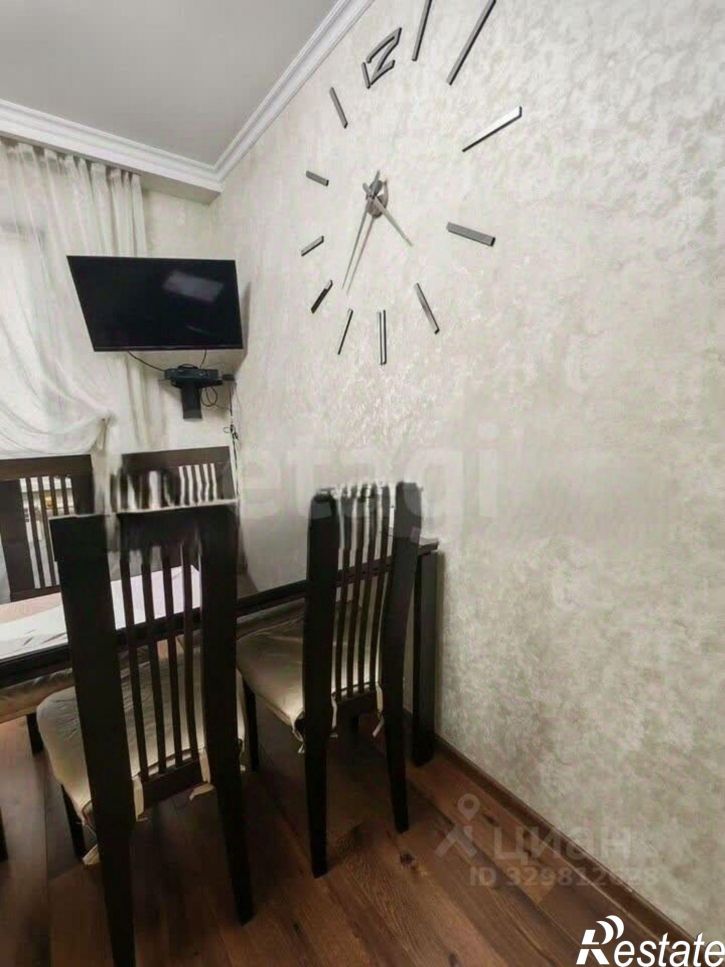 3-комн квартира улица Гурьянова, 73,  д. 73