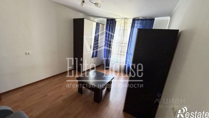 1-комн квартира улица Петра Тарасова, 27,  д. 27