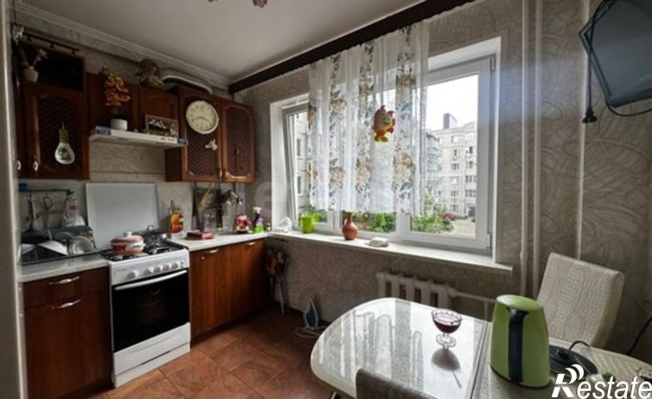 2-комн квартира улица Гурьянова, 57 к4,  д. 57 к4
