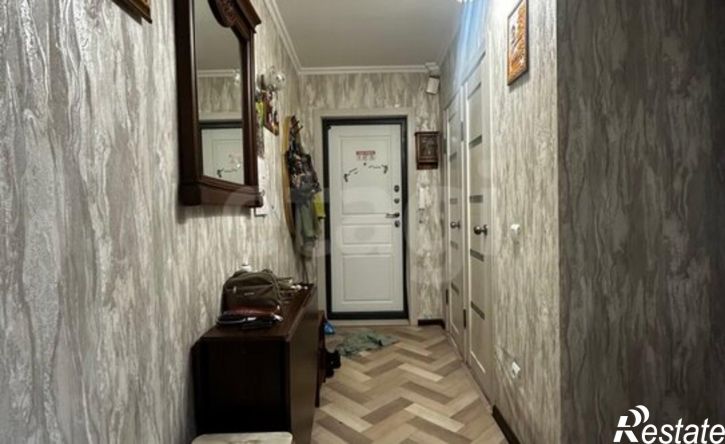 2-комн квартира улица Гурьянова, 57 к4,  д. 57 к4