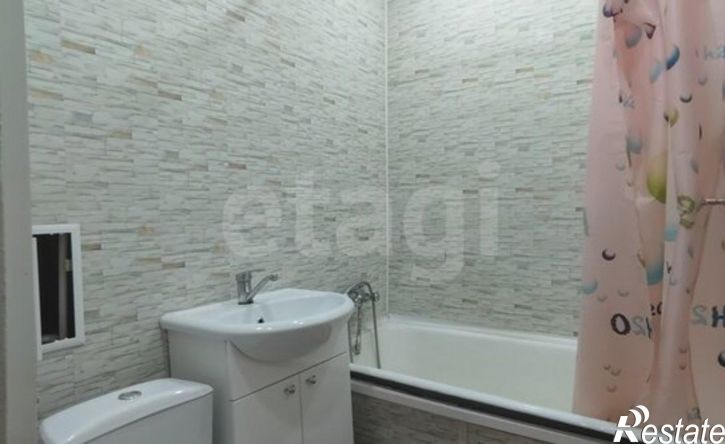 2-комн квартира ул Маршала Жукова, 42,  д. 42