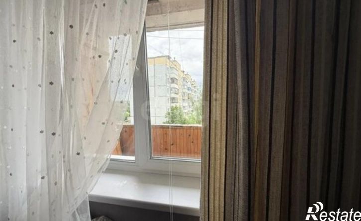 3-комн квартира б-р Моторостроителей, 1,  д. 1