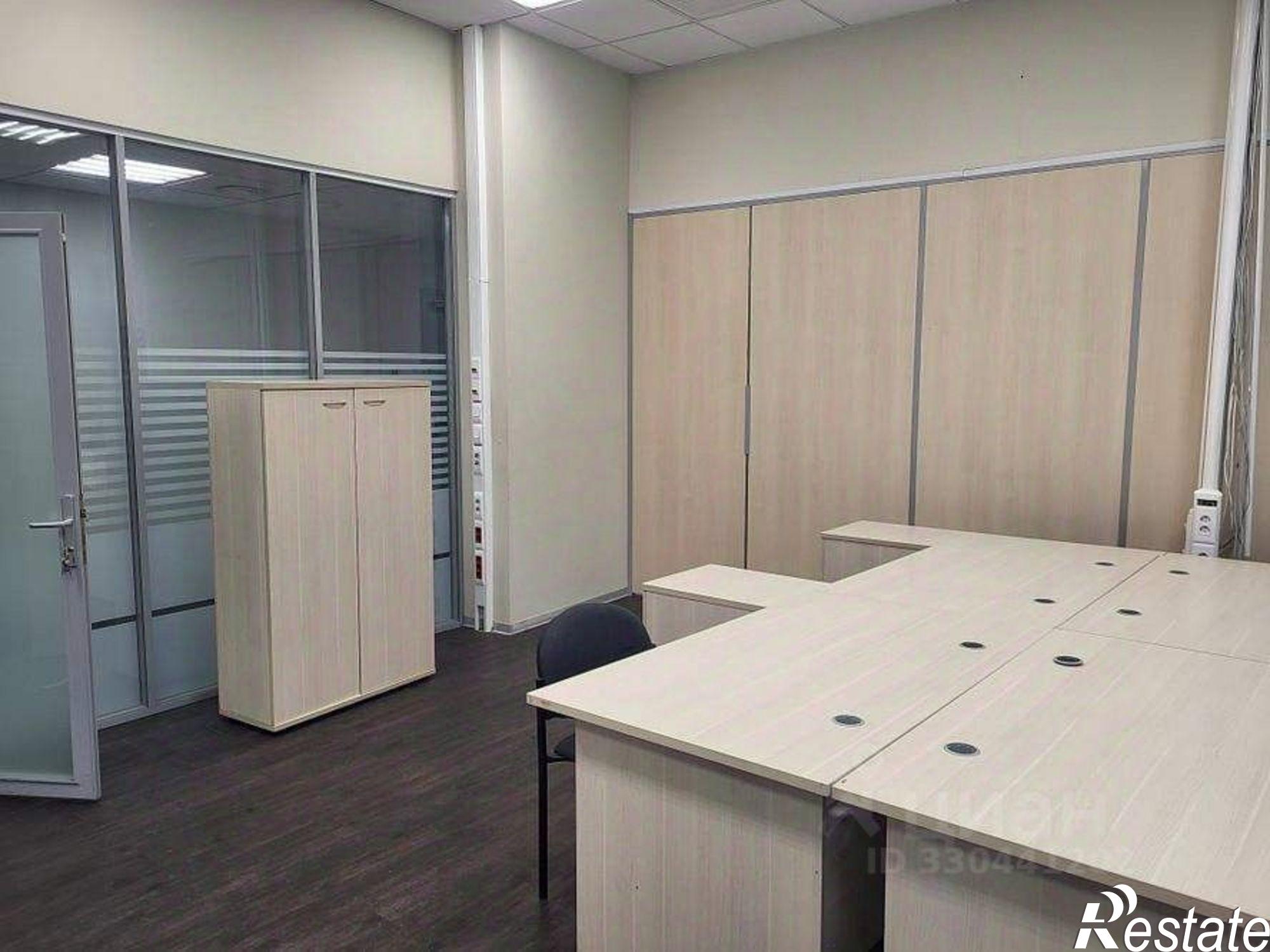 Сдать офис, помещение под офис за 53 599 рублей на ул Кирова, 21А