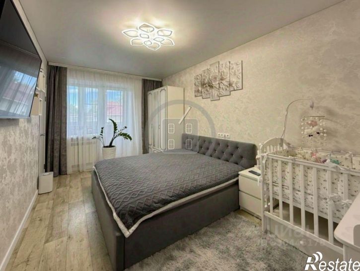 2-комн квартира ул Хрустальная, 60б,  д. 60б