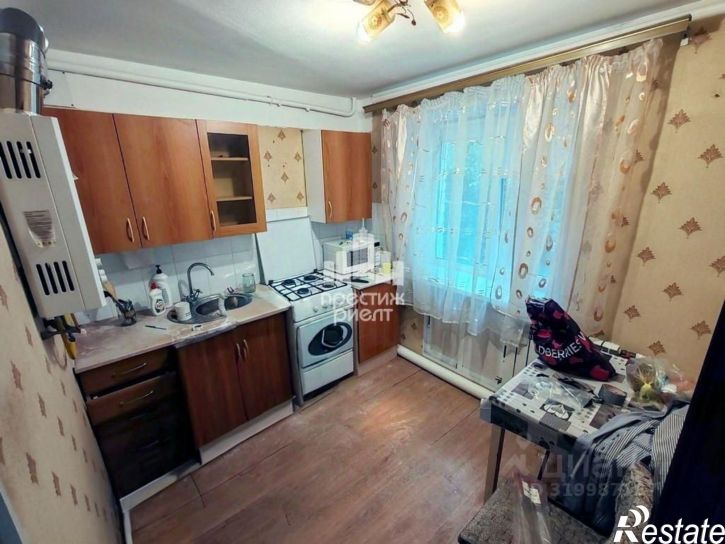 1-комн квартира ул Шахтеров, 3,  д. 3