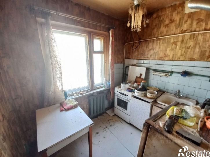 3-комн квартира улица Гурьянова, 53,  д. 53