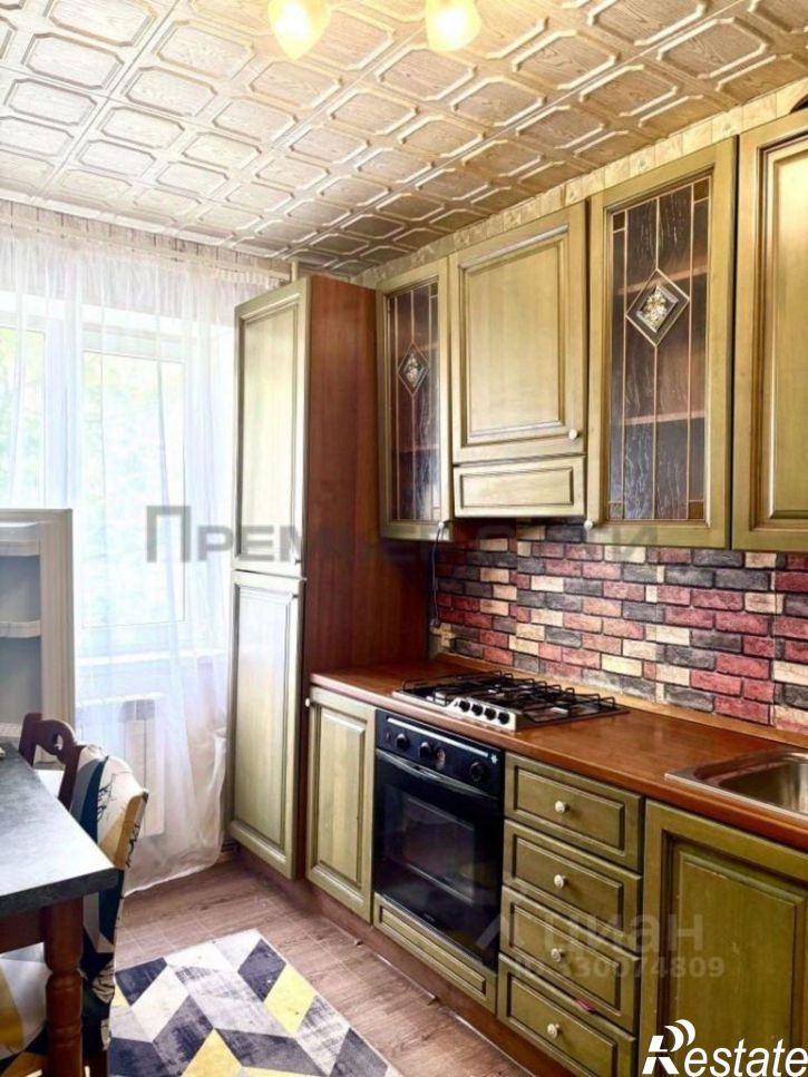 2-комн квартира ул Малоярославецкая, 10,  д. 10