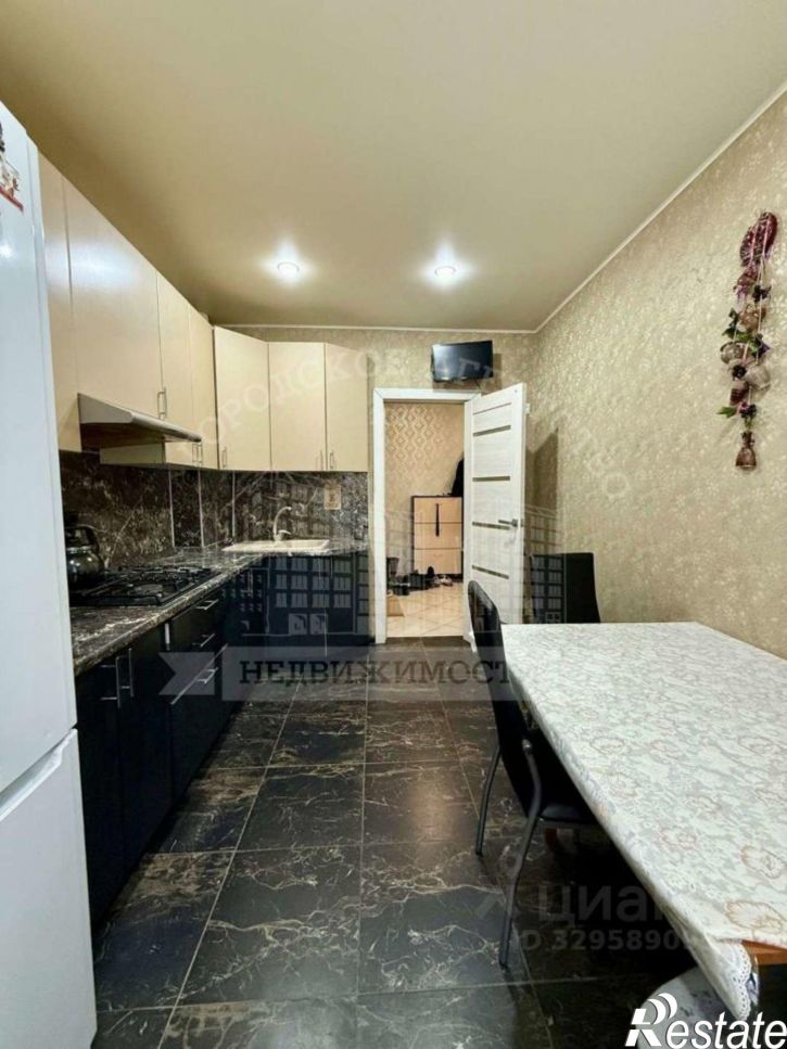 4-комн квартира б-р Моторостроителей, 12а,  д. 12а