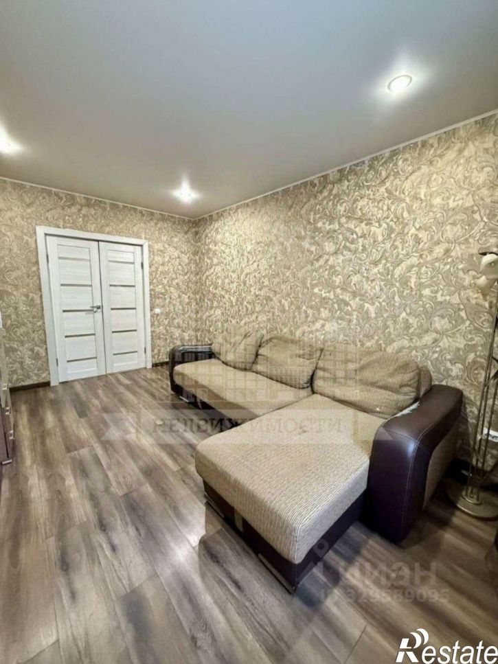 4-комн квартира б-р Моторостроителей, 12а,  д. 12а