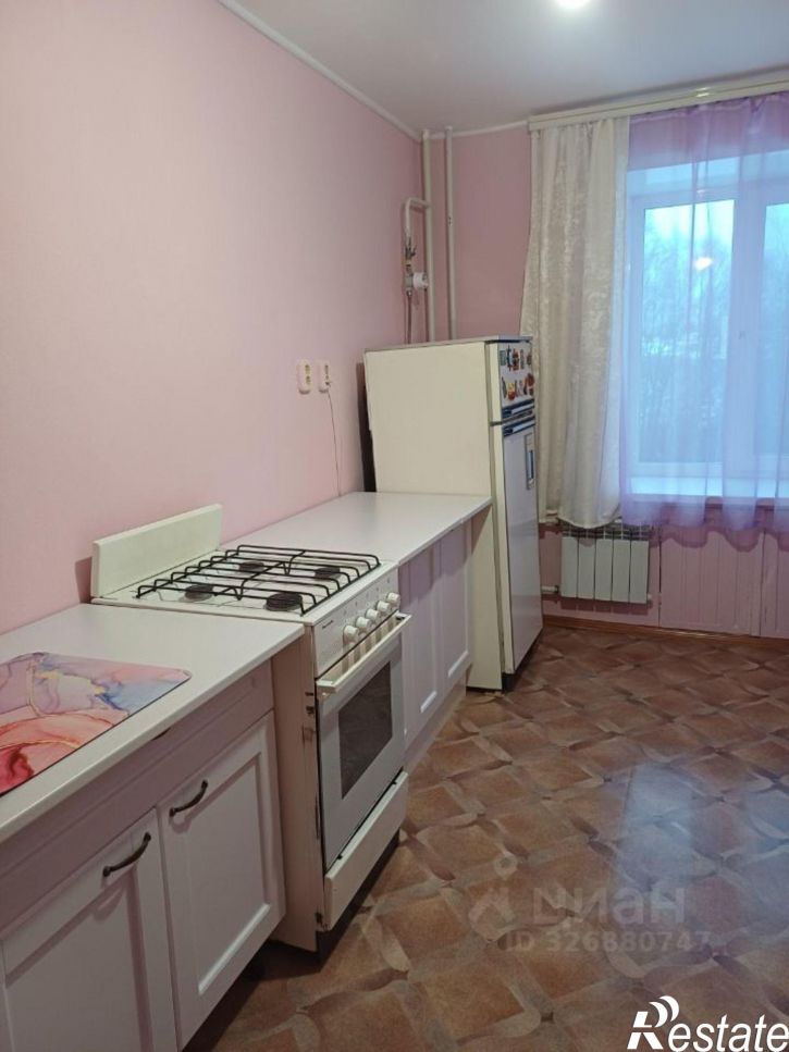 4-комн квартира ул Первых Коммунаров, 14,  д. 14