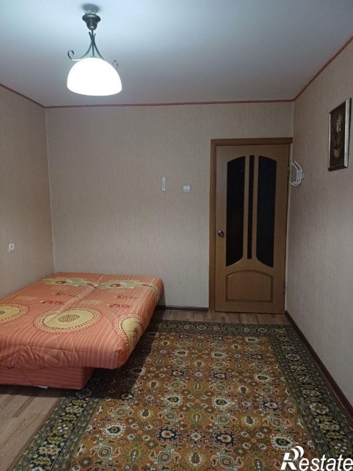 4-комн квартира ул Первых Коммунаров, 14,  д. 14