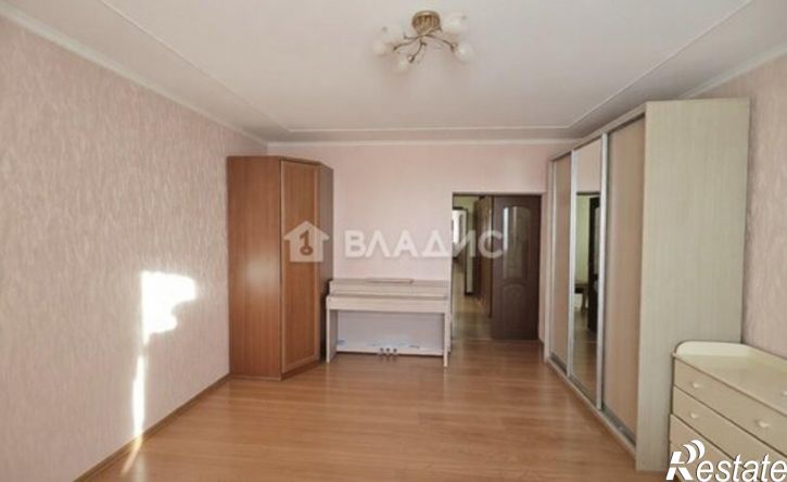 3-комн квартира улица Циолковского, 7,  д. 7