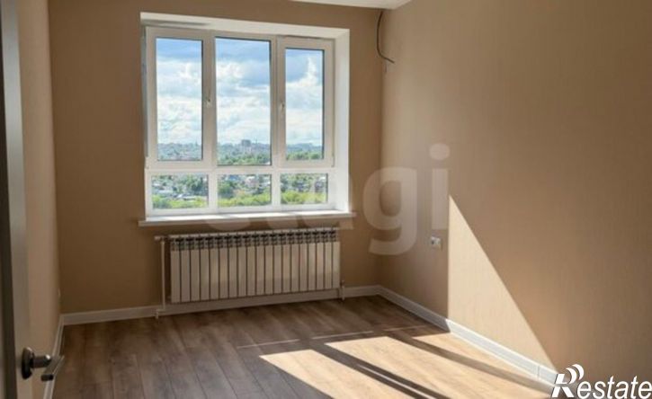 2-комн квартира улица Первых Коммунаров, 18,  д. 18