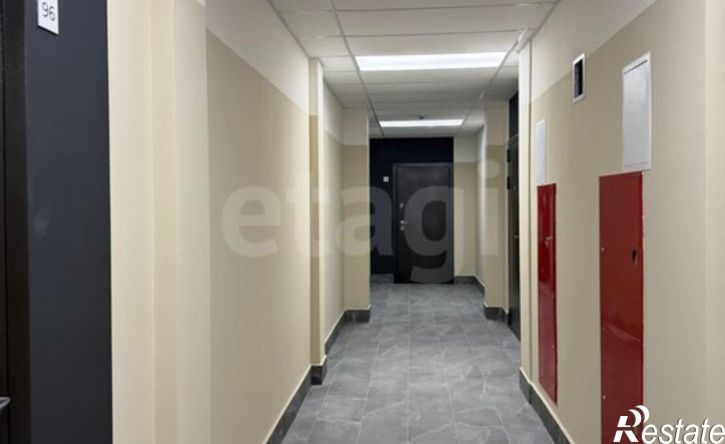 2-комн квартира улица Первых Коммунаров, 18,  д. 18