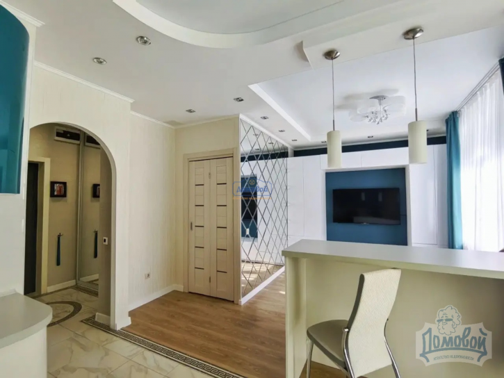 1-комн квартира Фомушина, 31