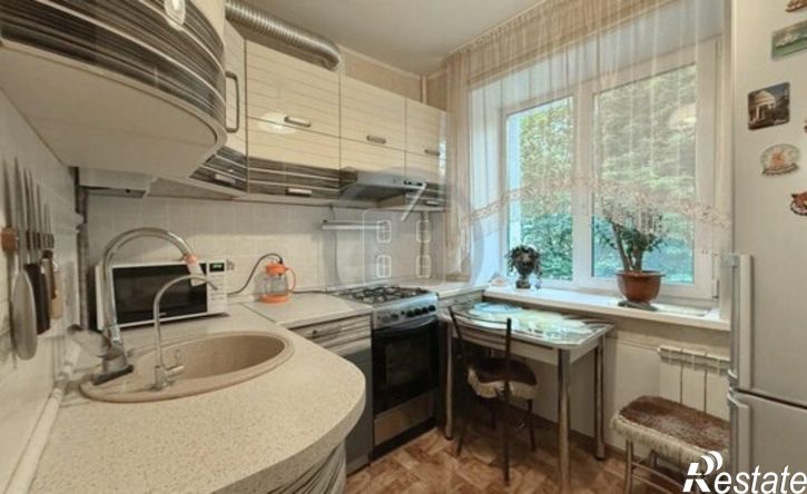 2-комн квартира улица Тельмана, 15,  д. 15