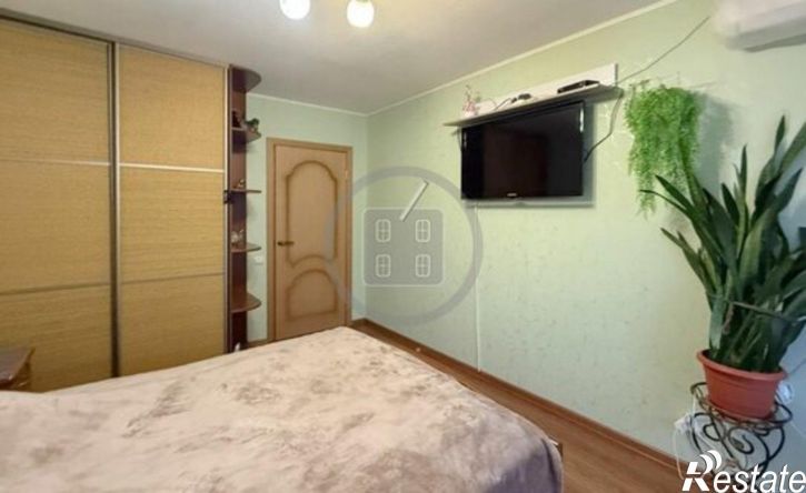 2-комн квартира улица Тельмана, 15,  д. 15