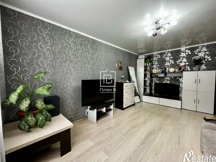 2-комн квартира улица Петра Тарасова, 5,  д. 5