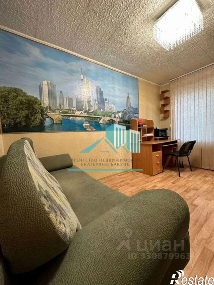 3-комн квартира улица Суворова, 60,  д. 60