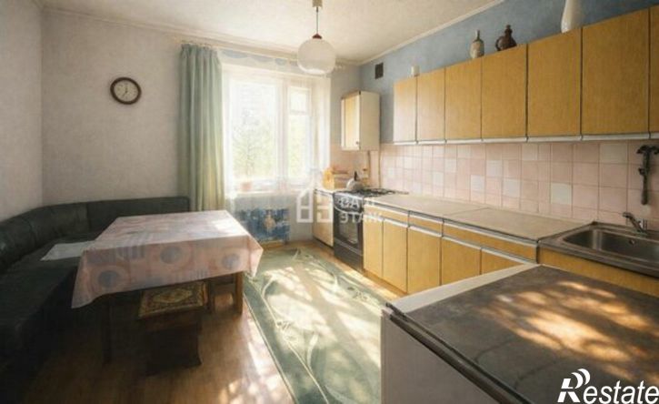 5-комн квартира улица Гагарина, 13,  д. 13