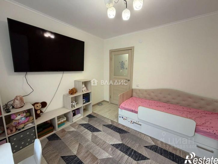 2-комн квартира улица Петра Тарасова, 12,  д. 12