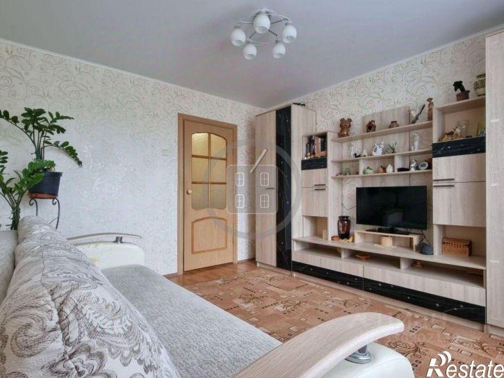 3-комн квартира улица Никитина, 81,  д. 81
