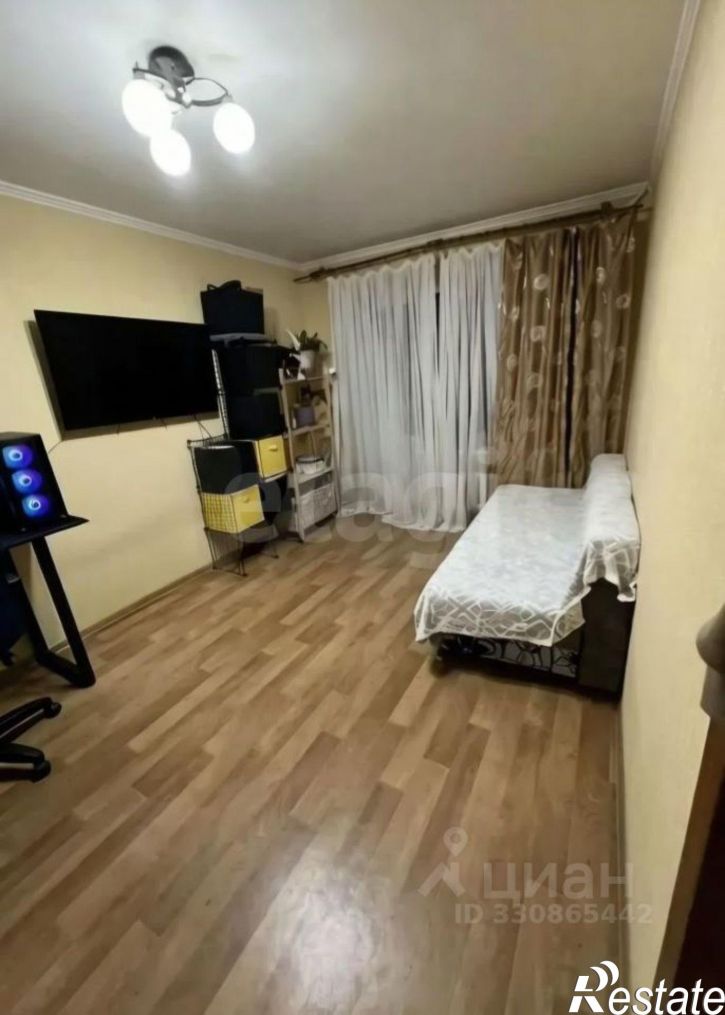2-комн квартира ул Веры Андриановой, 68,  д. 68