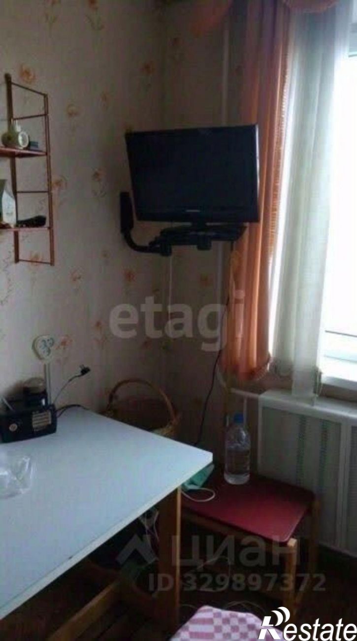 2-комн квартира ул Малоярославецкая, 1,  д. 1