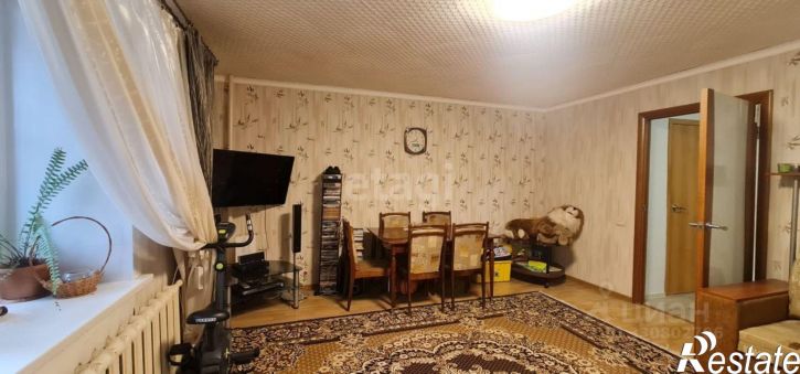 3-комн квартира б-р Моторостроителей, 9,  д. 9
