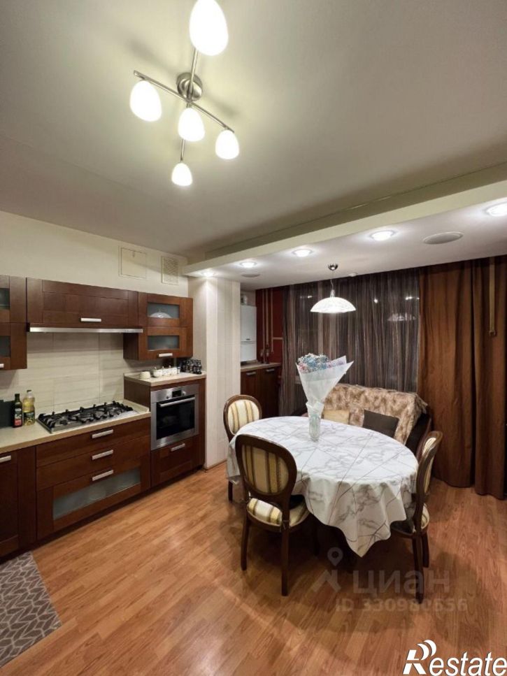 2-комн квартира улица Луначарского, 39,  д. 39