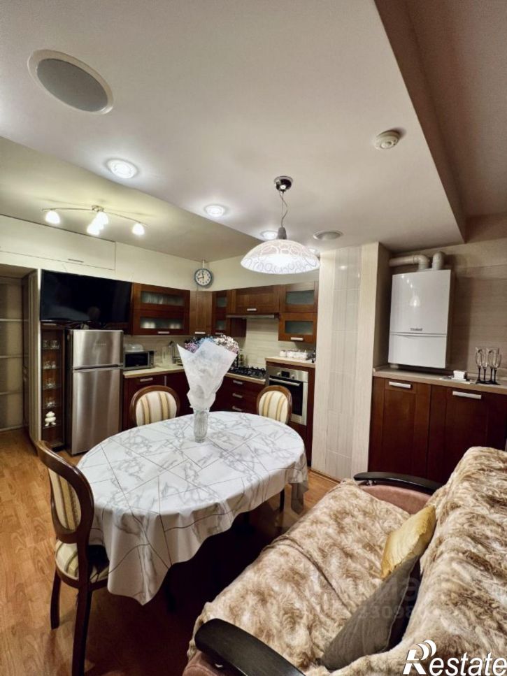 2-комн квартира улица Луначарского, 39,  д. 39