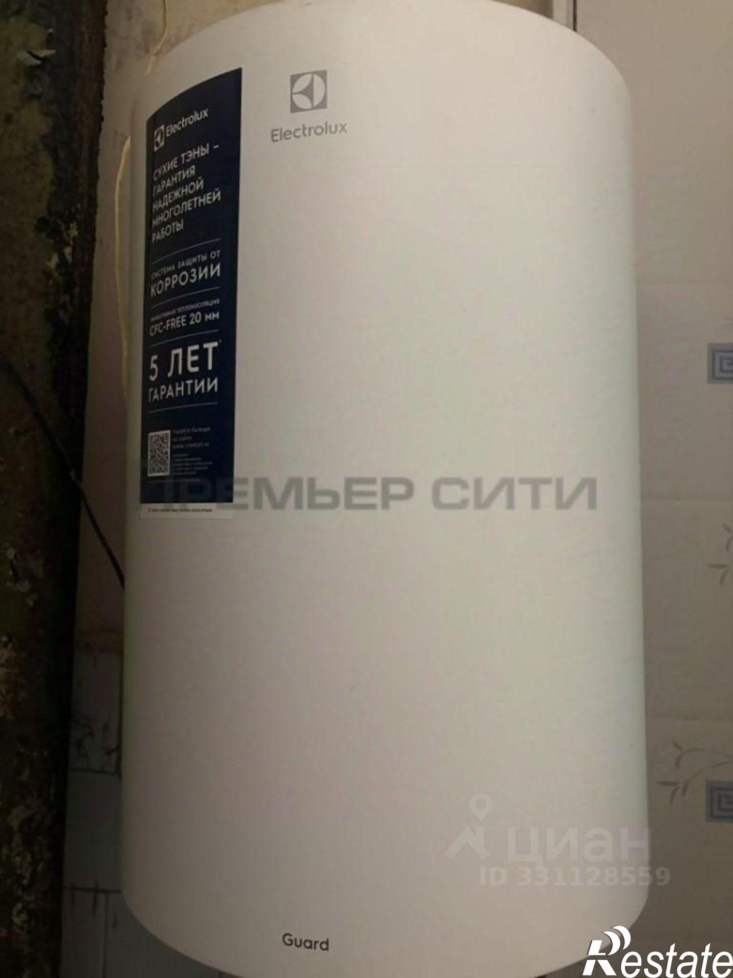 Сдать комнату за 15 000 рублей на ул Гурьянова, 10 3