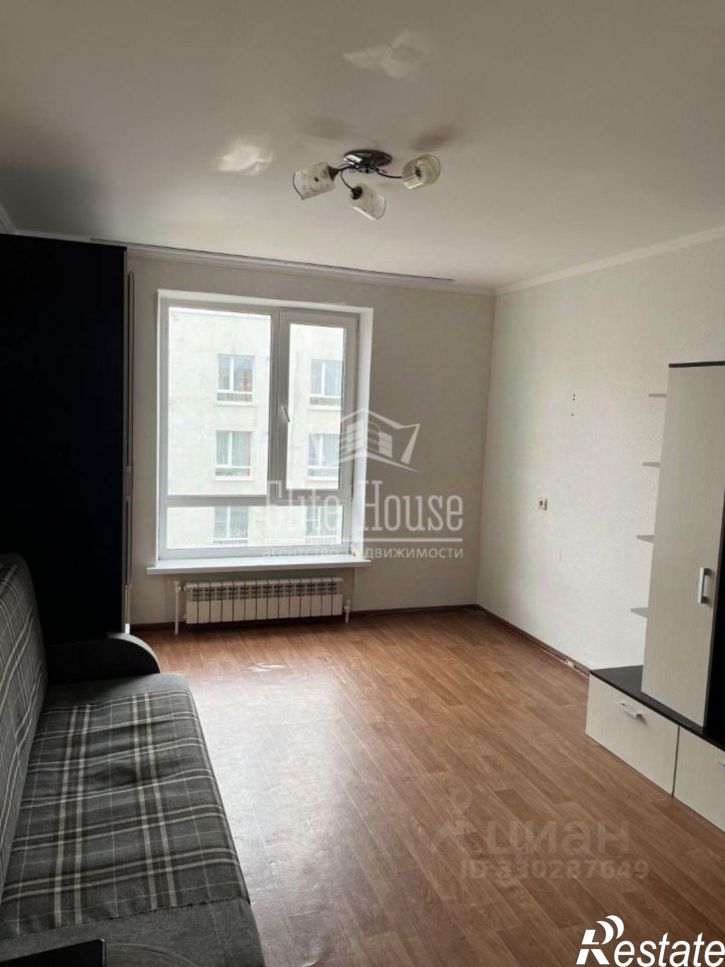 1-комн квартира улица Петра Тарасова, 27,  д. 27