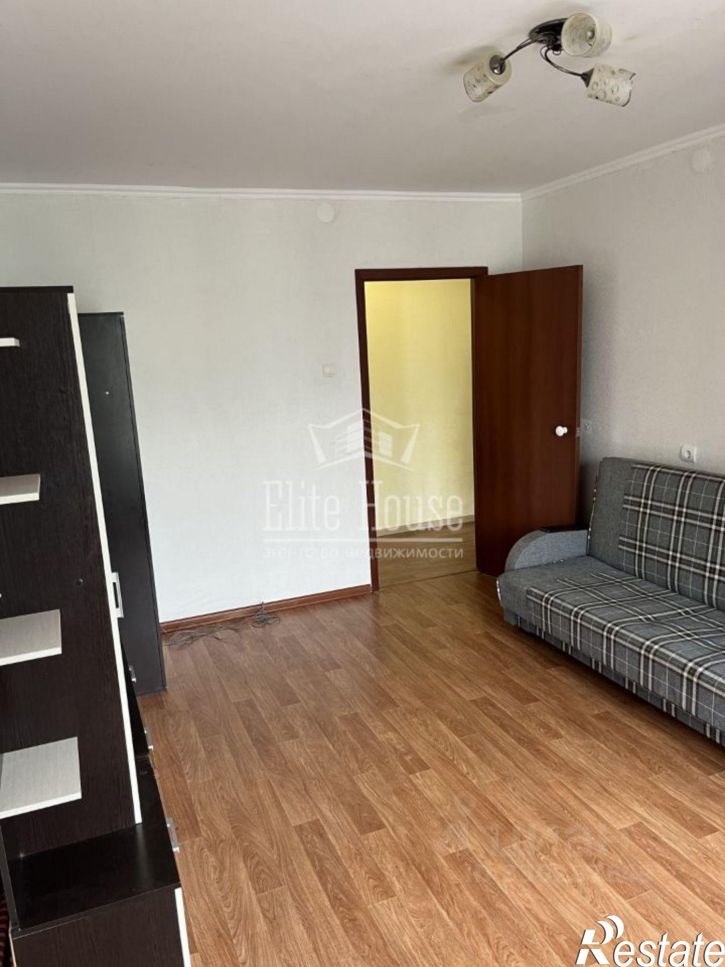 1-комн квартира улица Петра Тарасова, 27,  д. 27
