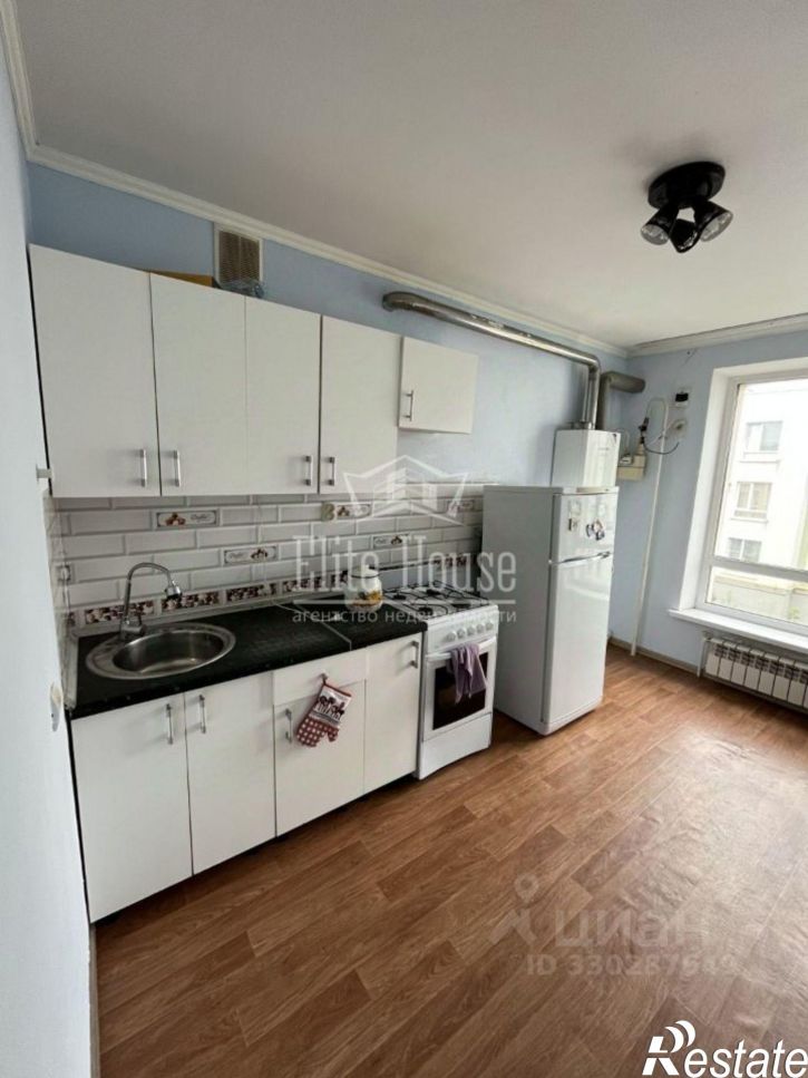 1-комн квартира улица Петра Тарасова, 27,  д. 27