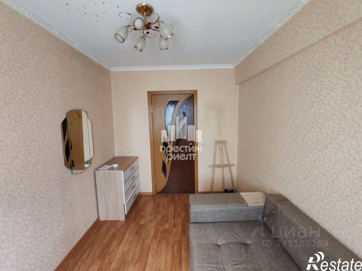 2-комн квартира улица Болотникова, 8,  д. 8