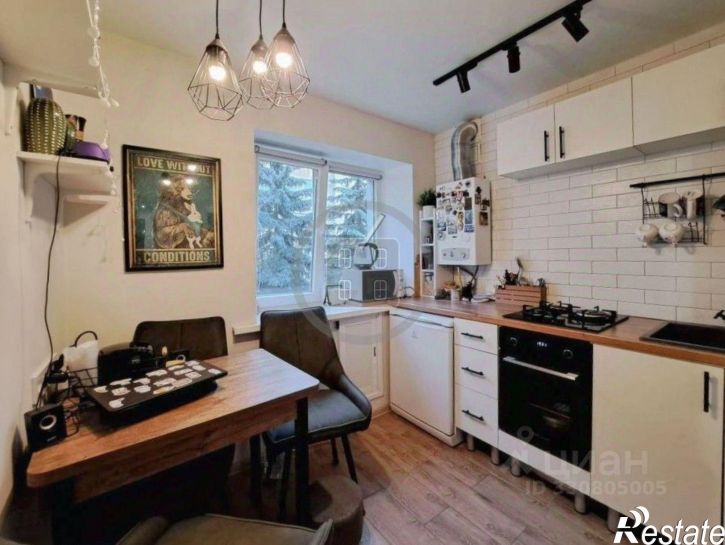 2-комн квартира улица Гагарина, 38А,  д. 38А