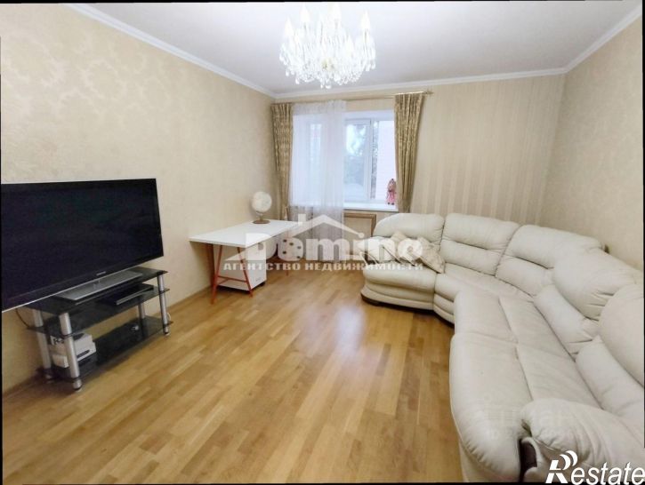 3-комн квартира улица Баррикад, 10,  д. 10